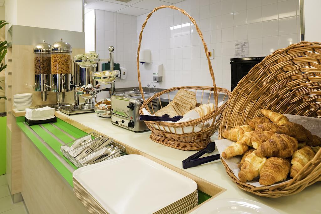 Ibis Budget Bradford Bradford  Exteriör bild