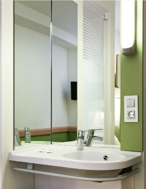 Ibis Budget Bradford Bradford  Exteriör bild